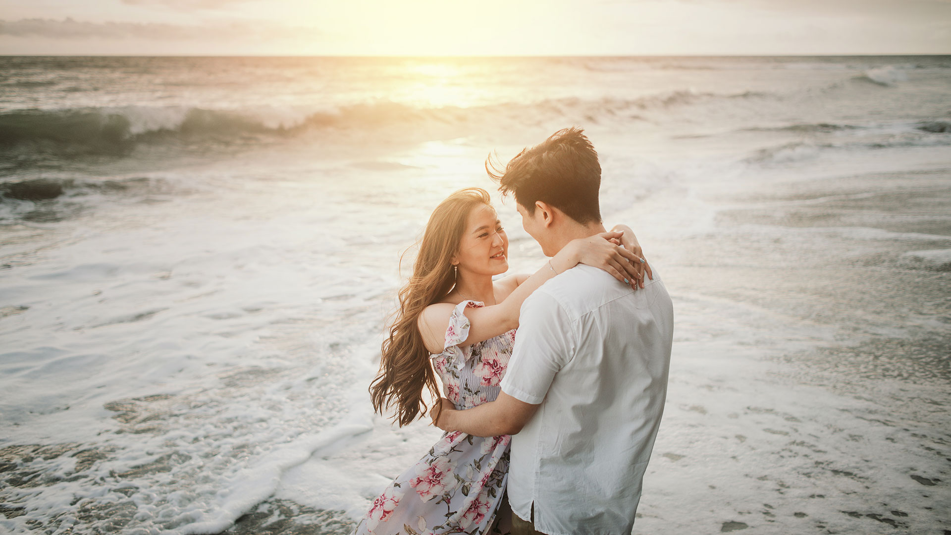 prewedding photoshoot nyanyi beach