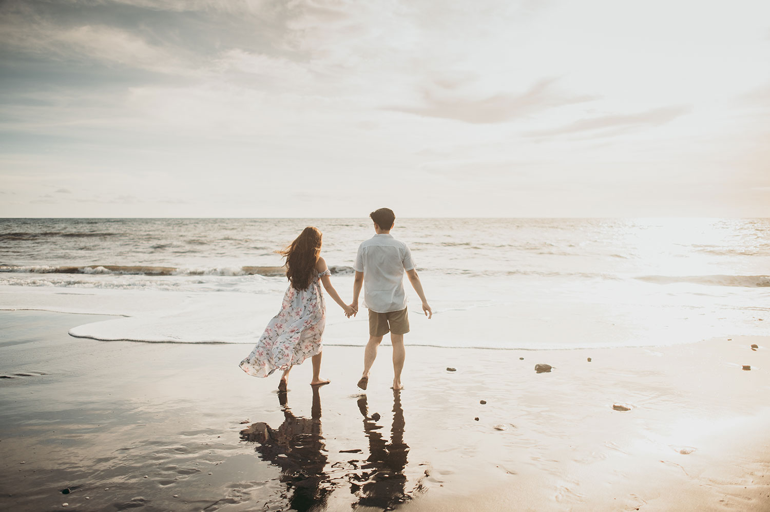 prewedding photoshoot nyanyi beach